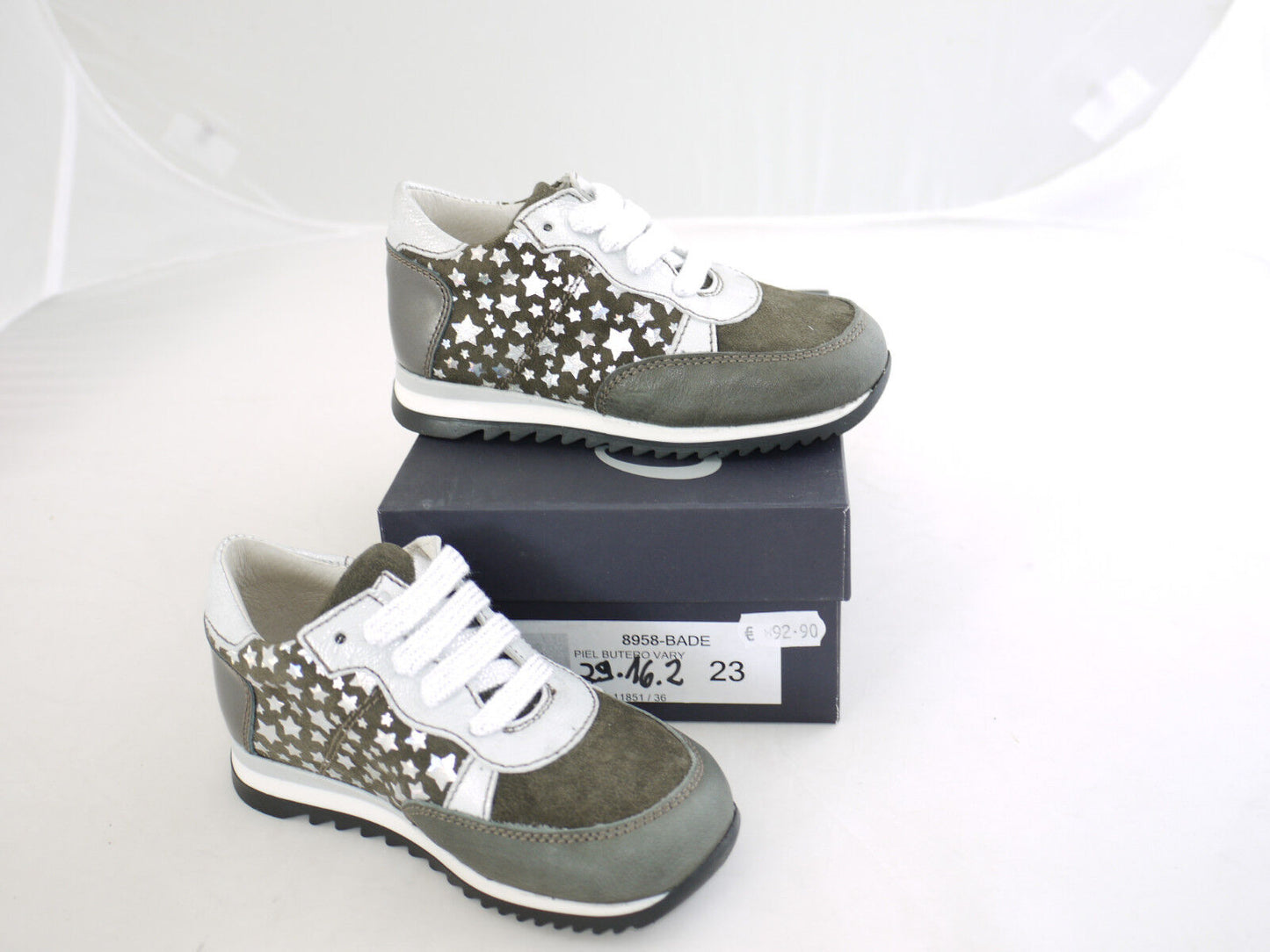 Sneaker, Lauflernschuh, Sterne Grau Silber