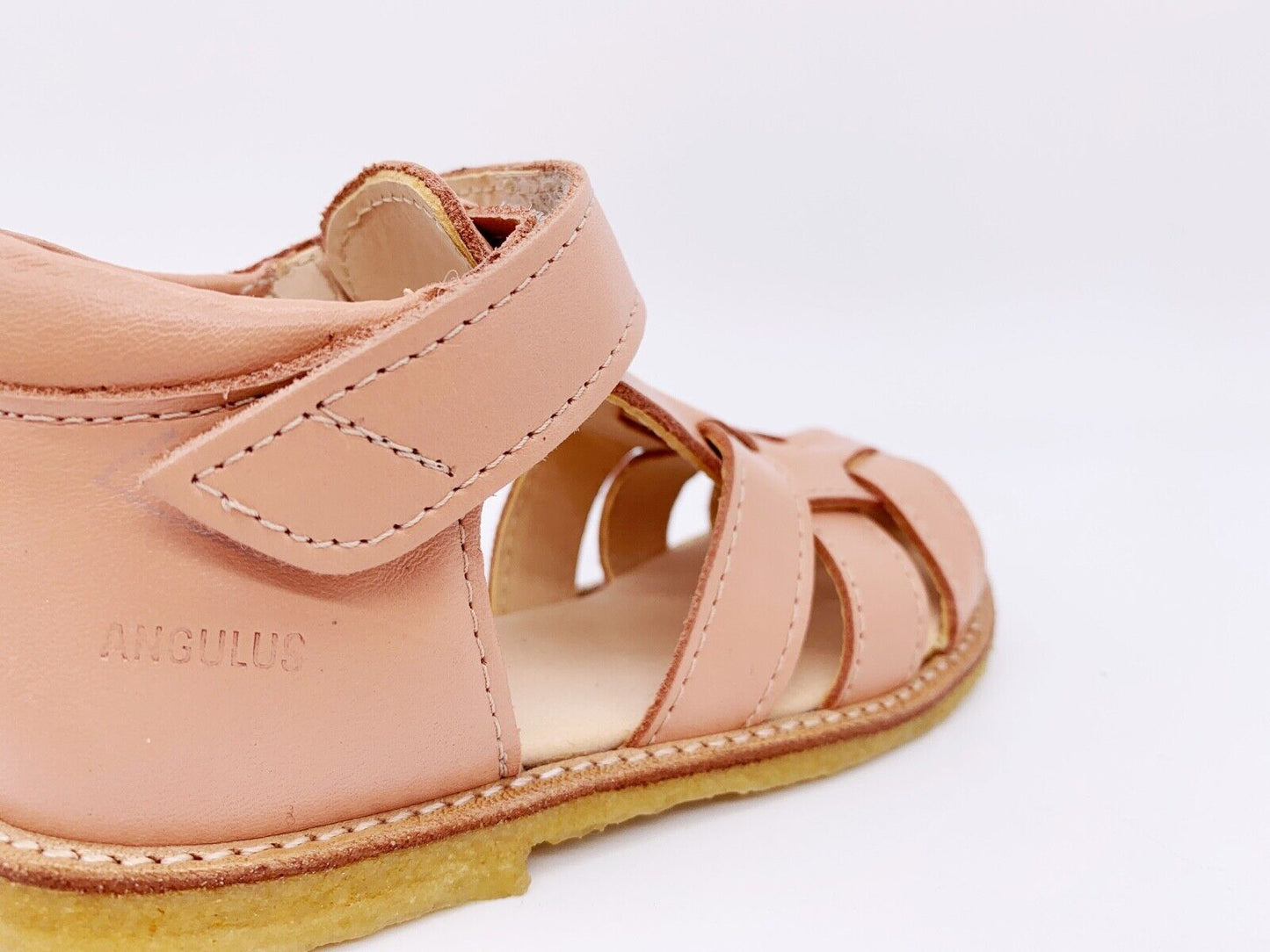 Lauflernsandale mit Zehenschutz rosa