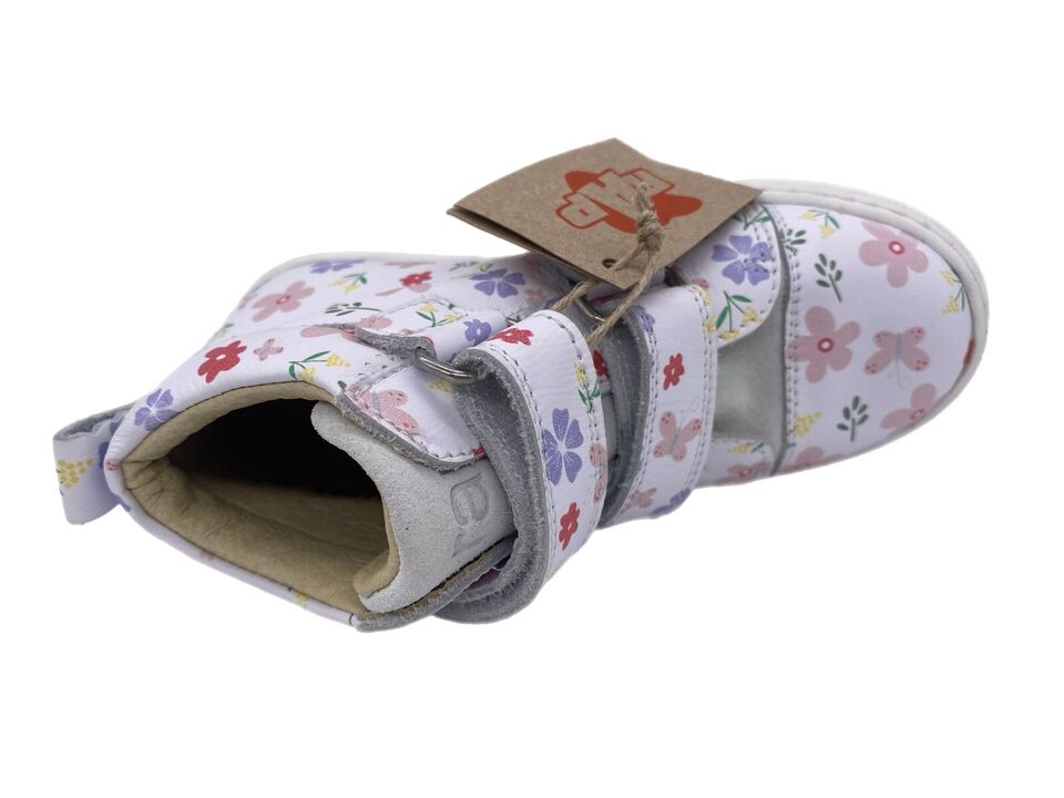 Sneaker SYDNEY medium fit white flowers