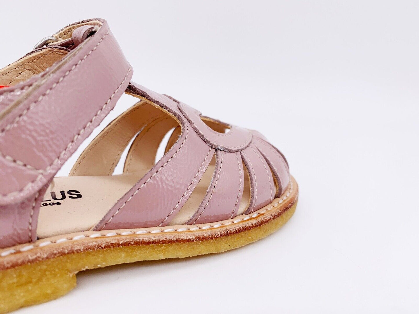 Lauflernsandale mit Zehenschutz rosa lack