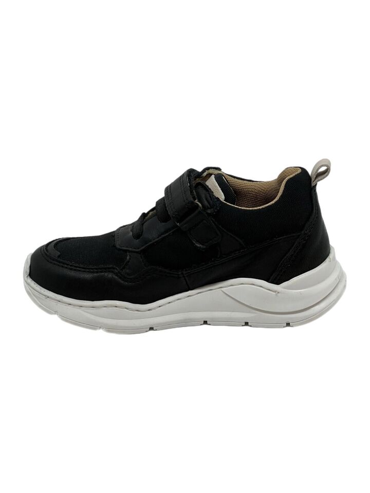 Sneaker PAX E black