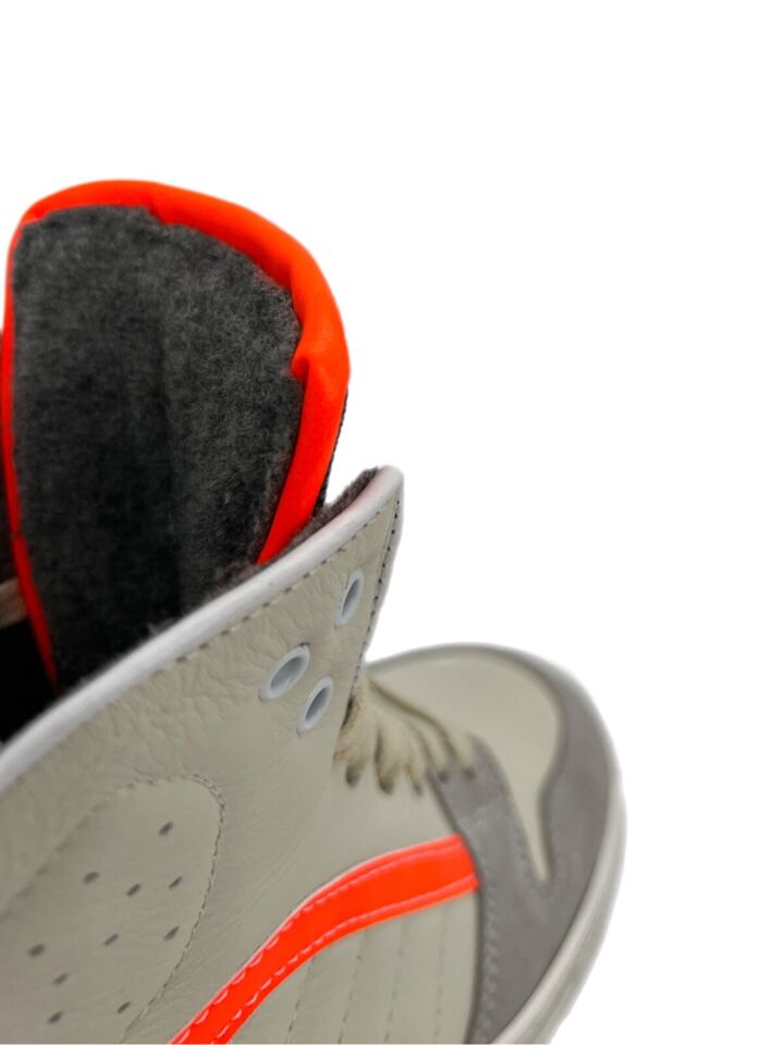 Sneaker VELOUR 2025 PERLA
