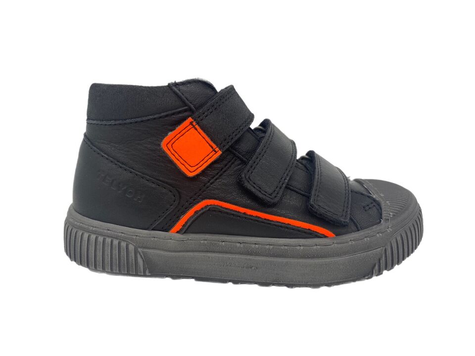 Sneaker in black I Fleece